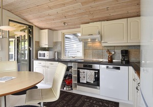 Stunning home in Ulfborg with WiFi