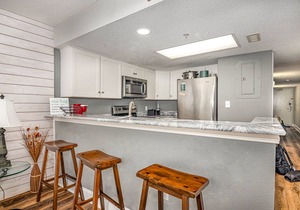 Stunning Oceanfront 2bd/2ba Condo in NMB
