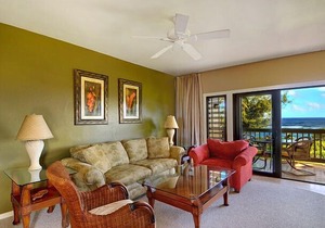 Stunning Oceanfront Luxury Condo at Kaha Lani Resort