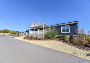 Stunning waterfront home, beach, pools, pet friendly!