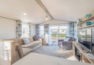 Stylish and comfortable holiday home featuring your own private hot tub.