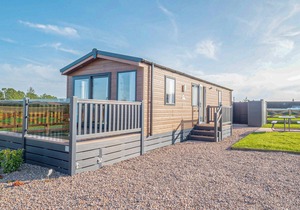 Stylish and comfortable holiday home featuring your own private hot tub.