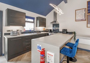 Stylish and luxurious open plan lodge.