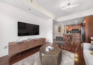 STYLISH❤️APT. IN BUCKHEAD+FAST WIFI+FREE PARKING