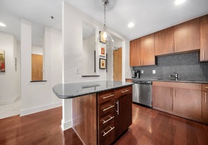 STYLISH❤️APT. IN BUCKHEAD+FAST WIFI+FREE PARKING