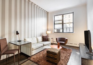 Stylish One Bedroom Near Central Park