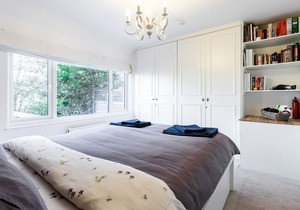 Stylish, spacious, light garden flat nr Highgate tube, village, Hampstead Heath