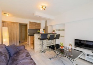 SUEDE 2 AP4208 By Riviera Holiday Homes