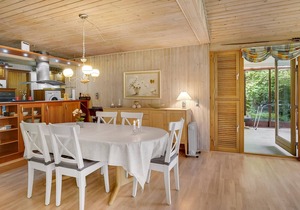 Sufficient space for all you will find in this cozy cottage.