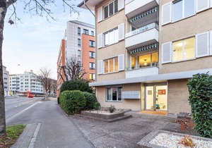 Sunny Oerlikon 3.5 Room w/Balcony, 1min to Train Station, by Blueground