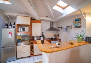 Super cozy apartment in front the Parc Monceau