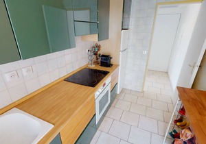 Superb air-conditioned apartment with large terrace and parking in Menton