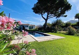 Superb fully equipped villa with swimming pool
