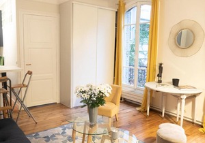 Superb warm apt near Parc Monceau