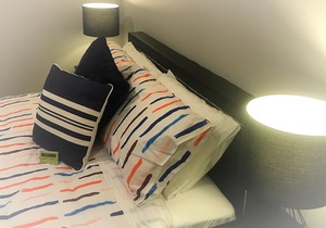 Superior Queen Private Room C3 | Shared Bathroom - Flatbush Holiday Accommodation