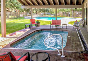 SV121 - Walk to Lifts & Town - Hot Tub & Pool