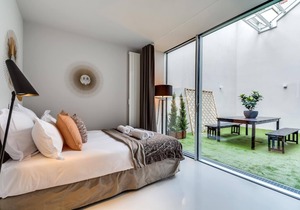 Sweett | Brune III - Three Bedroom Apartment, Sleeps 8