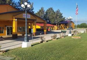 Sweetwater Inn