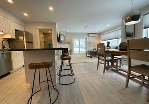 Swell Suite at Killington: Luxurious Renovated Condo 1BR/2BA. Close to Mtn! 642
