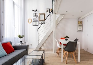 T2 duplex historical center