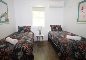 Tangalooma Beachfront Villa 28 - Newly Refurbished