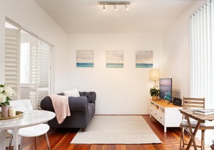 Tasteful Apartment With Balcony In Cammeray