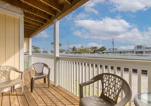 Tennis Courts! Private Beach! Sandpiper Cove 3101!