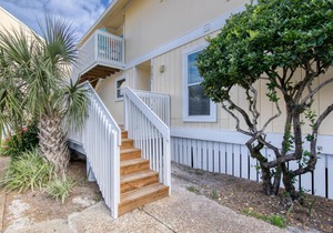 Tennis Courts! Private Beach! Sandpiper Cove 3101!