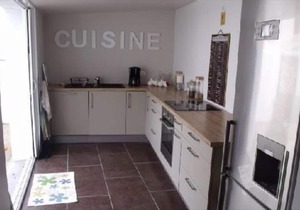 Thatched Villa 2 steps from the sea