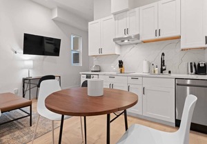 The Addison by Kasa | Bright & Airy Queen Studio | San Francisco