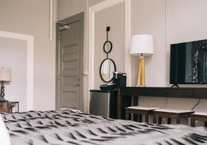The Blanche -Room 212