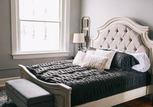 The Blanche -Room 212