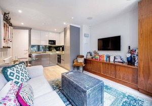 The Bohemian Rhapsody, Garden Apartment Hampstead - by Out of Office Lifestyle