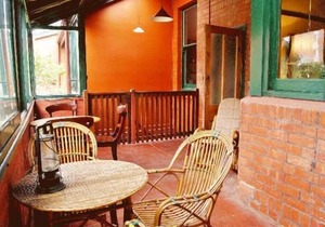 The Butler's Apartment - Buxton Manor