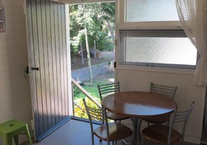 The Captain's Manor on Cook Unit 4