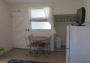 The Captain's Manor on Cook Unit 4