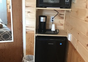 The Coastal Cabins- Cabin # 4, walking minutes from the sandy beach