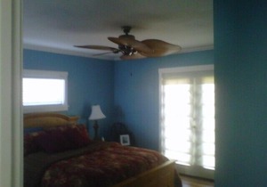 The Cottage at Seacliff - Block and half to the beach