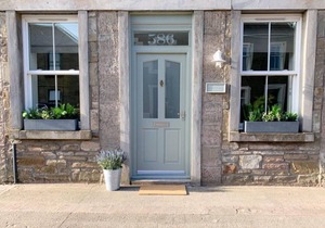 The Estuary Apartment - 2 minutes from beach!