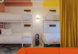 The Gallatin (Queen Suite 111) 4 Full Beds