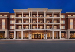 The Harpeth Franklin Downtown, Curio Collection by Hilton