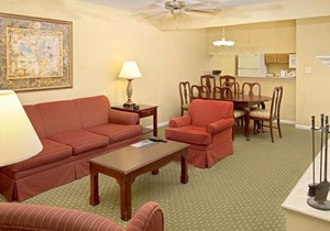 The Historic Powhatan, 1br mini suite, Friday check-in