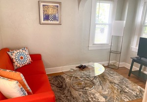 The House Hotels- Lark #1 - Centrally Located in Lakewood - 10 Minutes to Downtown Attractions