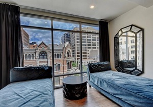 The Littlefields by Lodgewell, Corner Loft Trio of Balconies