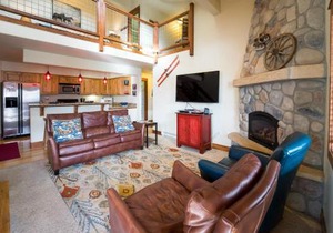 The Pines at Ore House 304 PH4