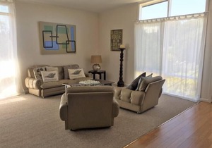 The Sandy Point Beach House - 2 Bedroom, 1 Bathroom, sleeps 5