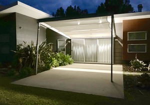 The Sea Life: Moments to Beach + Private Outdoor Bath + Fireplace + Firepit