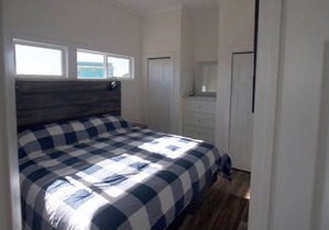 The Spoonbill Cottage at Goose Island Flats