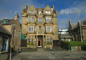 The Stromness Hotel by Paymán Club