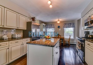 This spacious 4 bedroom colonial is located in Eastward Look and is a 1/2 mile walk to Scarborough Beach.